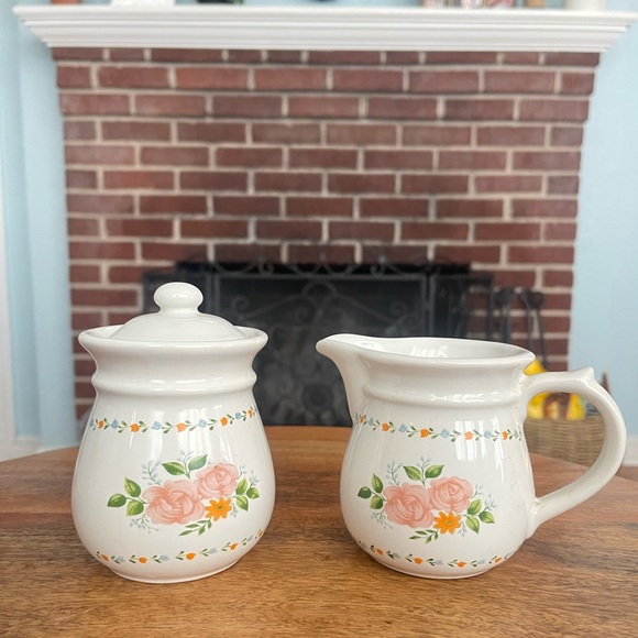 Kitchen Vintage Cream And Sugar Containers Poshmark